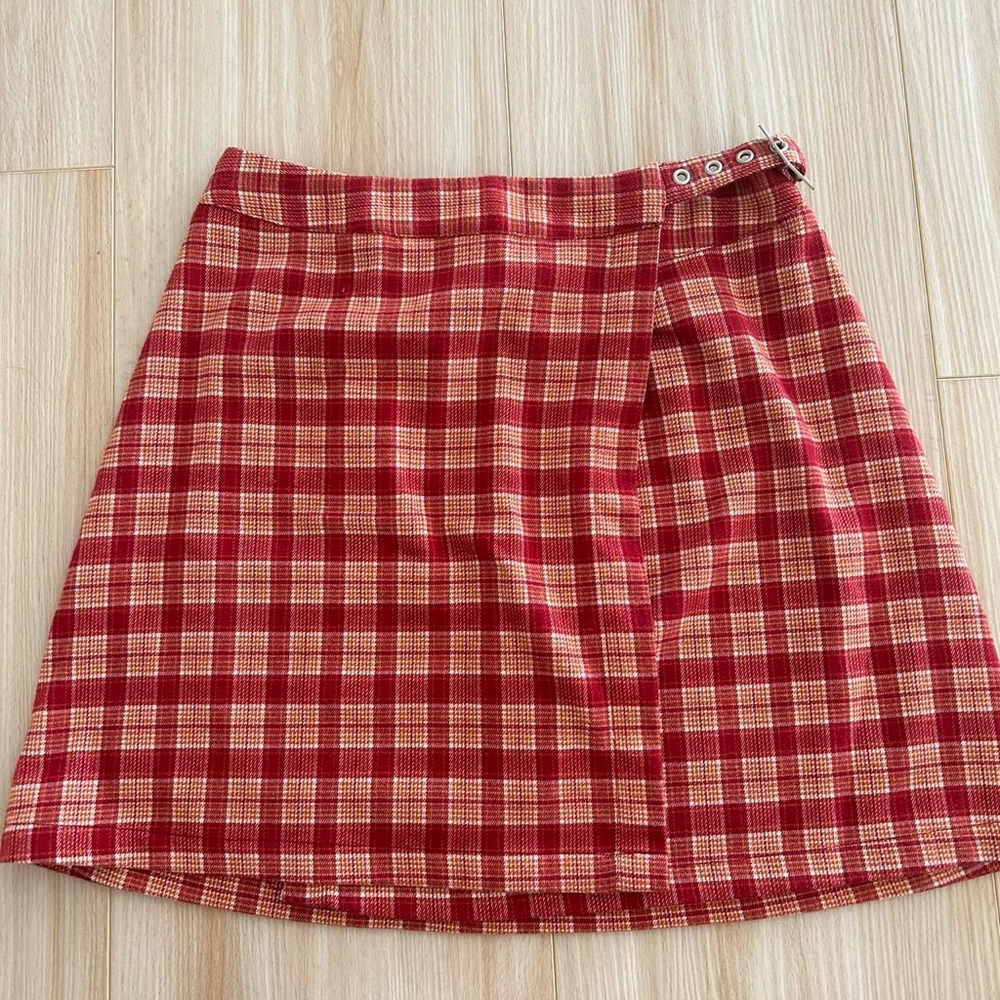 Brandy Melville Plaid Skirt